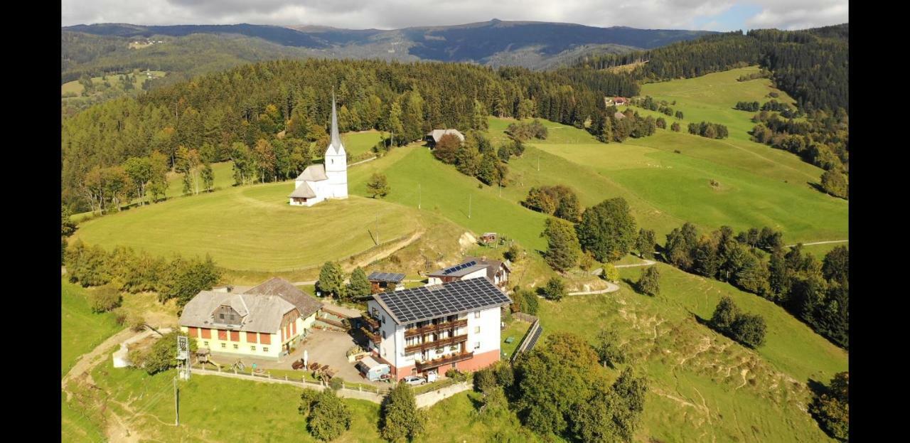 Gasthof Gutmann Эберштайн Экстерьер фото